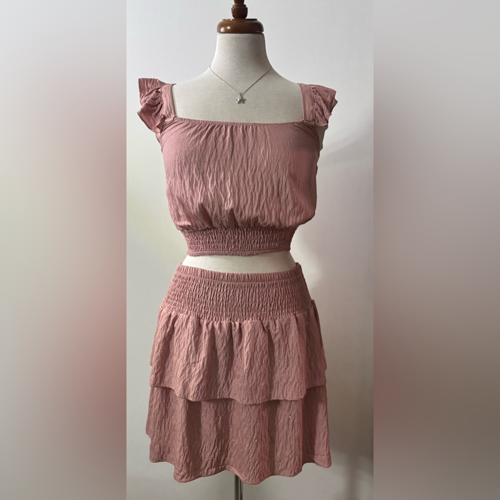 Chic Ruffled Skirt Set in Blush